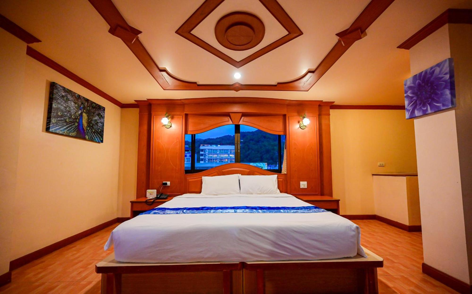 Complex Hotel Patong Екстериор снимка