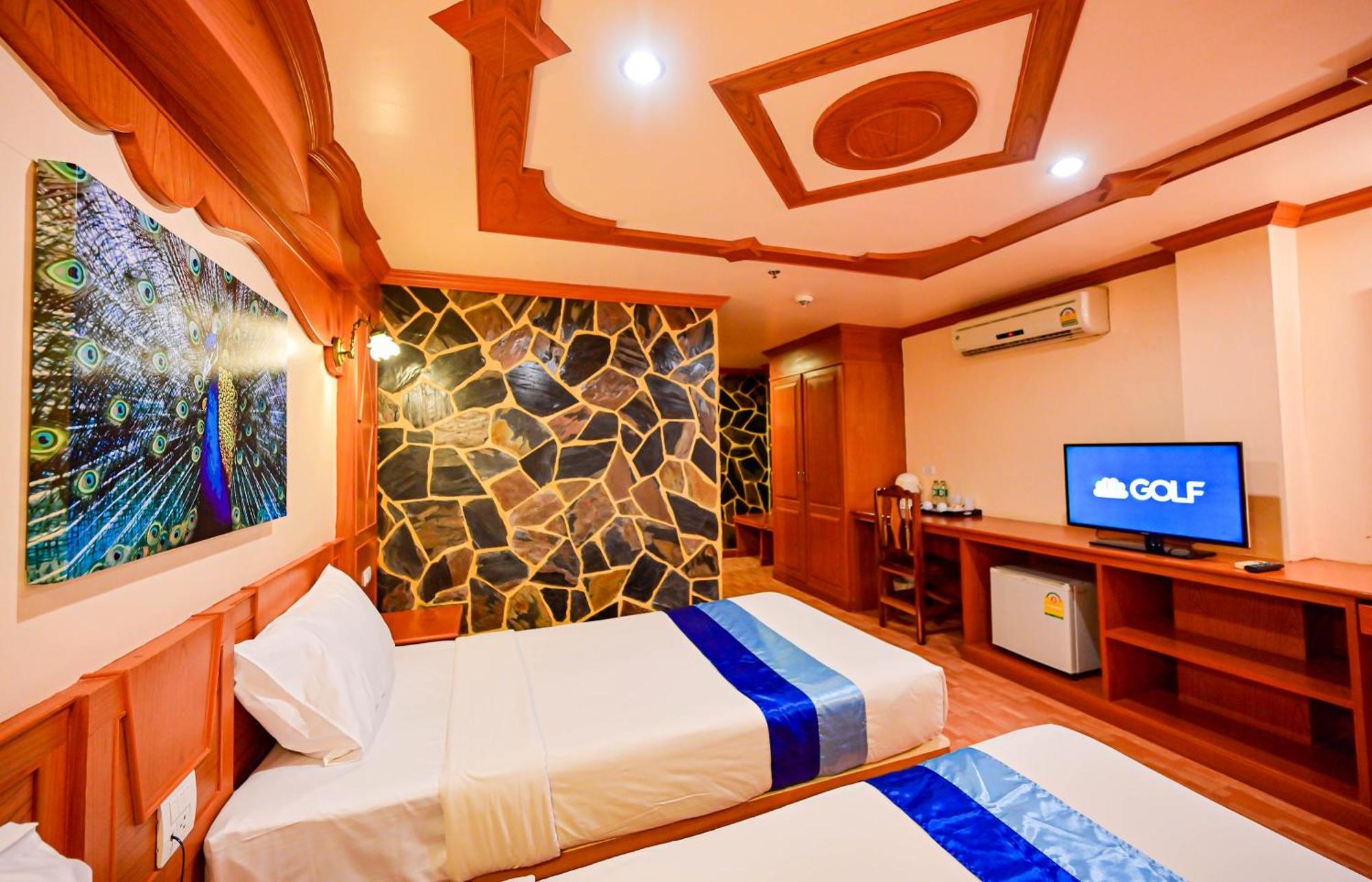 Complex Hotel Patong Екстериор снимка
